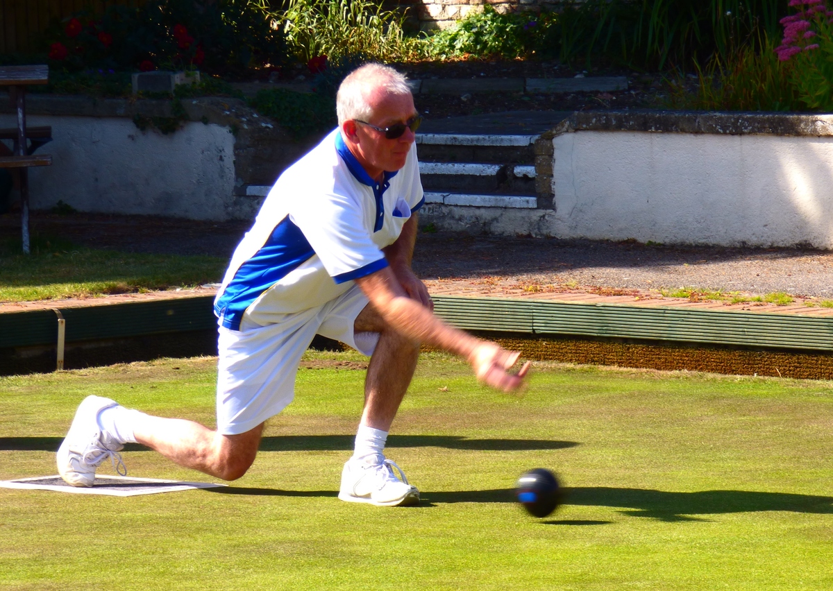 Andy Savin in action with shorts.